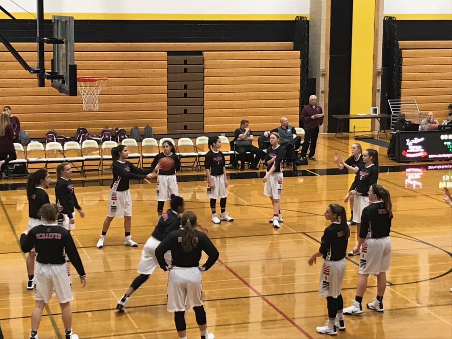 Girls Basketball warms up before their Nov. 26 game. 
