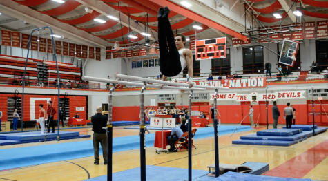 Boys’ gymnastics wins first meet