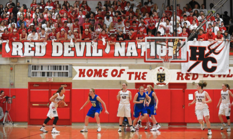 Girls basketball team prepares to take on LT