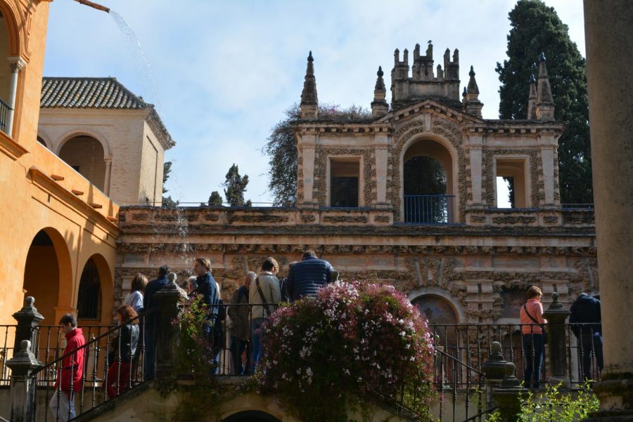 The trip included a day in Granada, where students could visit the Alhambra, an old palace with a long history.