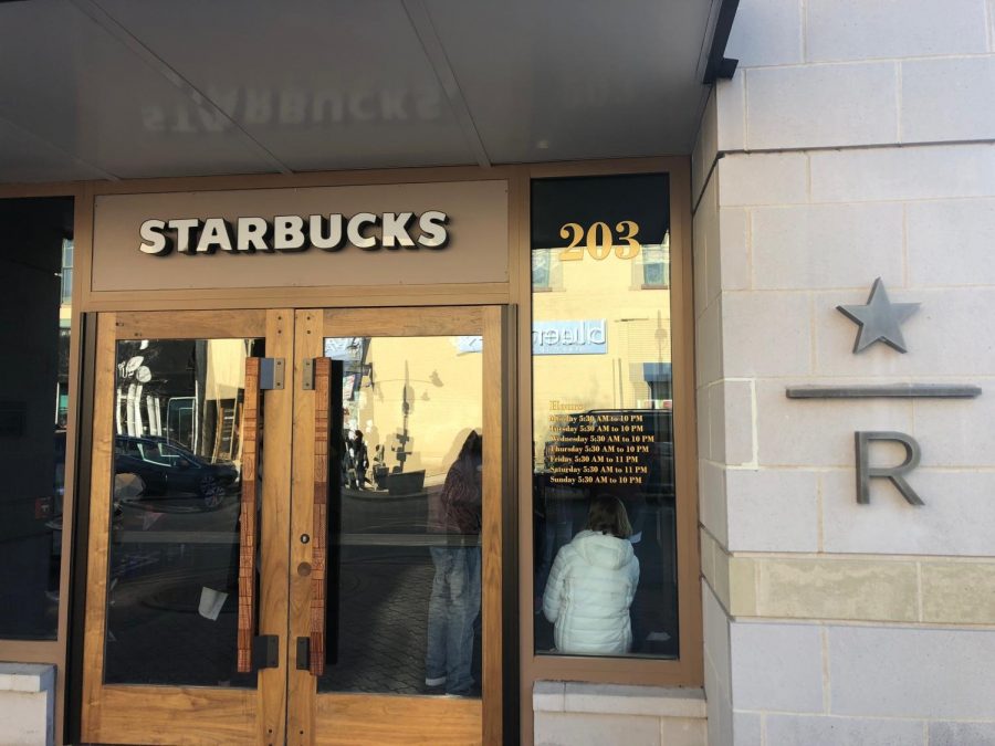 The+Starbucks+Reserve+in+Naperville+is+the+perfect+combination+of+coffee+and+socialization.+