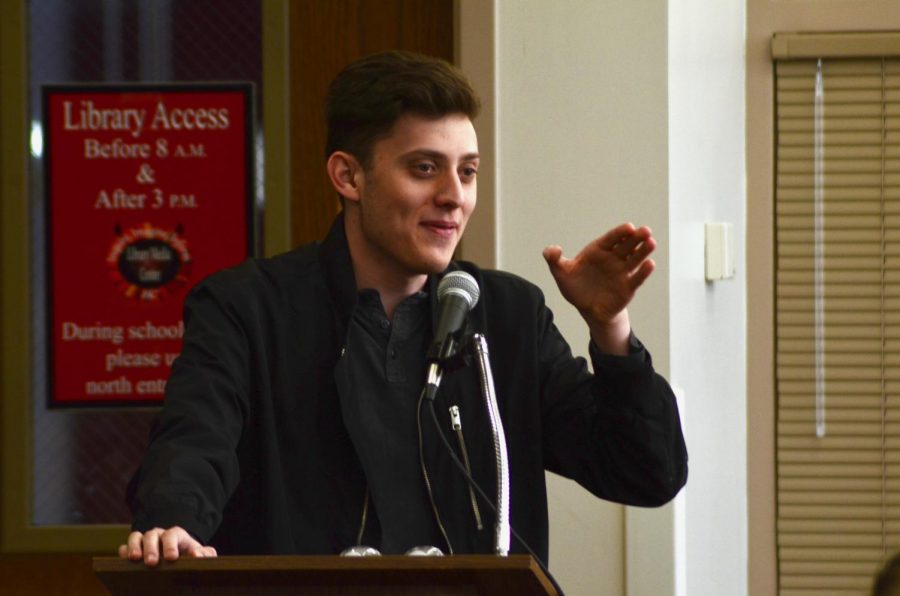 On Friday, March 8, the Conservative Club hosted Kyle Kashuv, a Parkland shooting survivor and gun rights activist, to speak to students in the library. 