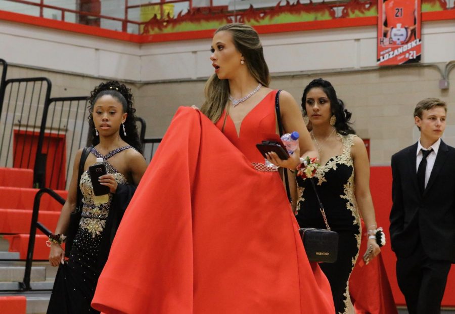 Hinsdale Central students attended prom on Saturday, May 4, arriving at  5:30 p.m. before heading to Crystal Garden at Navy Pier. Students were celebrated with a runway walk, a ferris wheel ride, and a midnight cruise on Lake Michigan. This years prom theme surrounded a star wars theme with the phrase May the fourth be with you.  