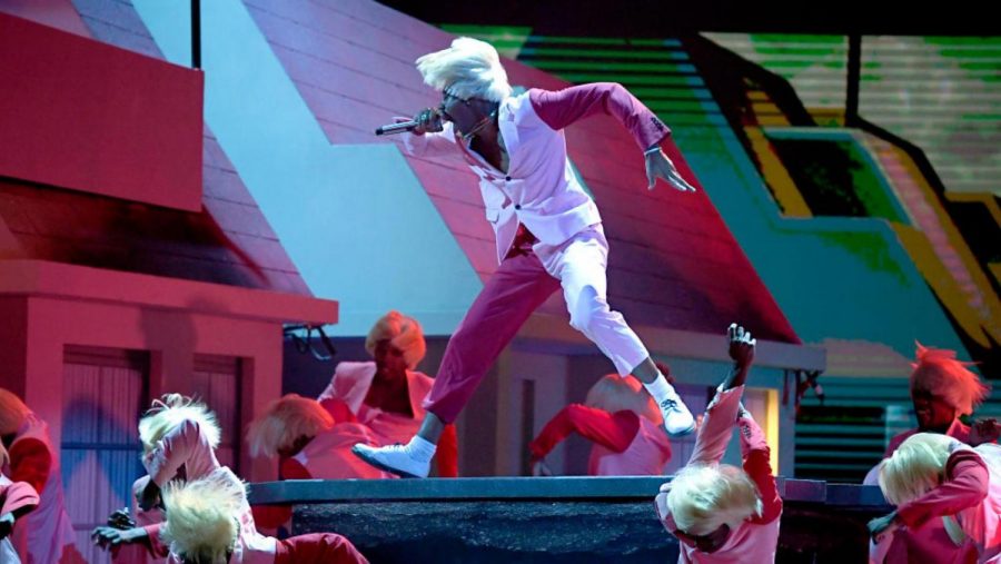 Tyler the Creator had an excellent performance, with images of buildings on fire and a large group of dancing clones. 
