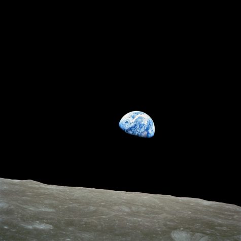 Earthrise. Astronaut William Anders took this photo during his space exploration on December 24, 1968. Nature photographer Galen Rowell called the image