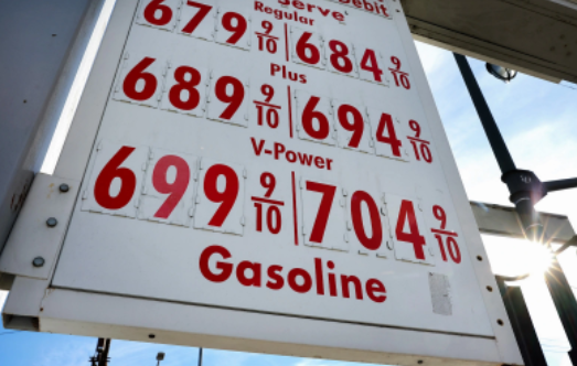 National gas prices reach record highs amidst oil crisis and pandemic