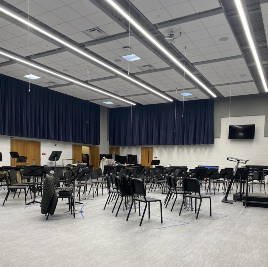 As of 2023, Modern Music Exploration is a class thats now available for Hinsdale Central students to add to their schedule.
