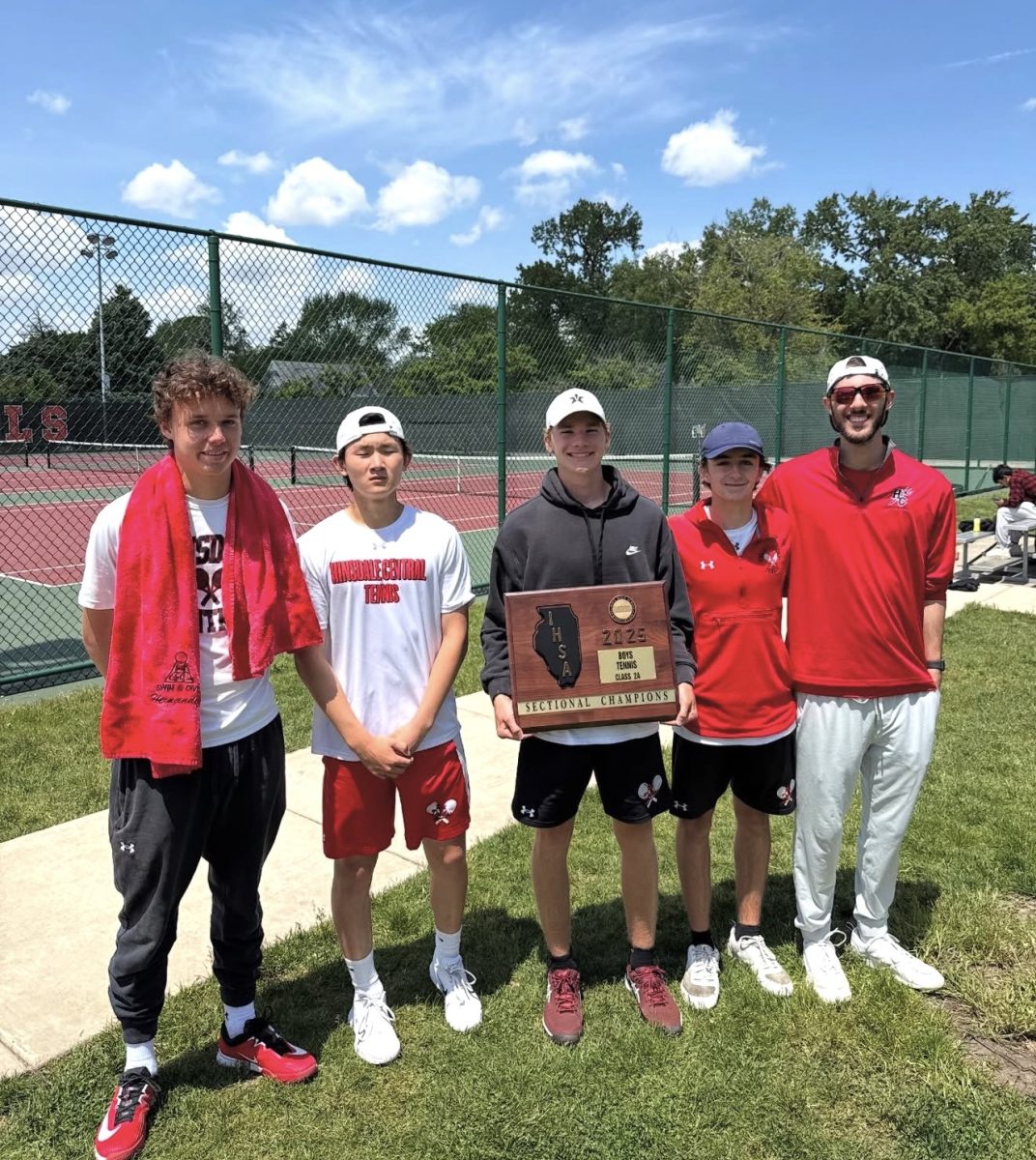 A photo of the Hinsdale Central boys varsity team state win last year.